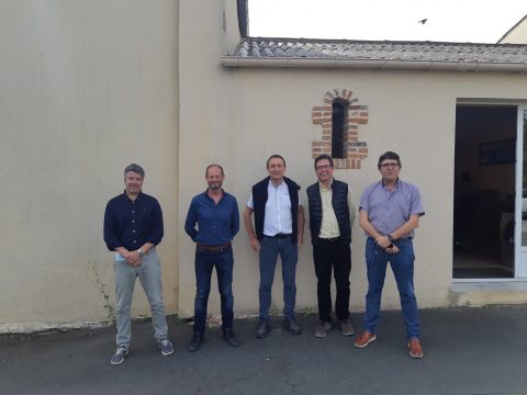 VISITA DE TECNICS DE BONAREA A LA EMPRESA CAILLES  ROBIN DE FRANÇA