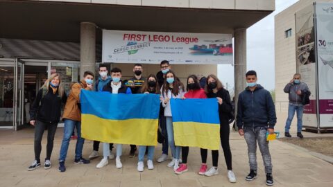 L’equip d’extraescolars de La Llavor, The ciborgs, participa al torneig de la Firt LEGO League