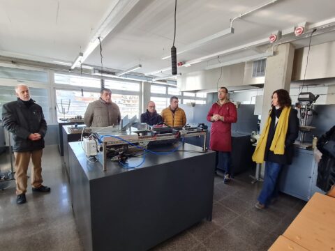 Visita del Ayuntamiento y del IES Rodanas de Épila en las instalaciones de bonÀrea y del INS Guissona