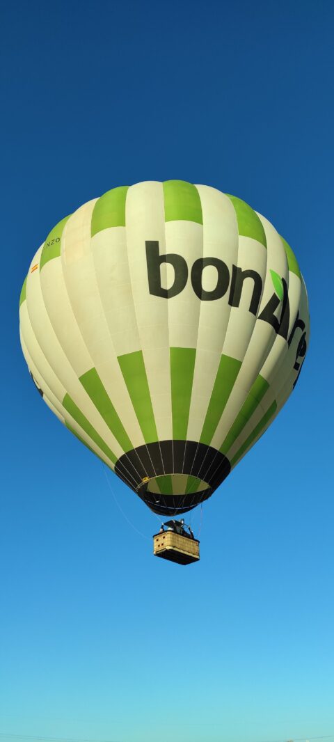 ¡Compartimos las imágenes de las personas ganadoras del sorteo en el globo aerostático de bonÀrea!